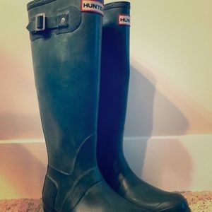 Hunter Original Tour Tall Rain Boots